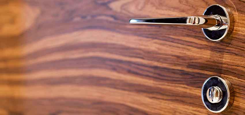 On Demand Locksmith For Key Fobs Repair in Lancaster, California