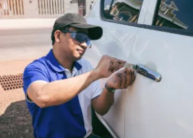 Car Locksmith in Lancaster, CA